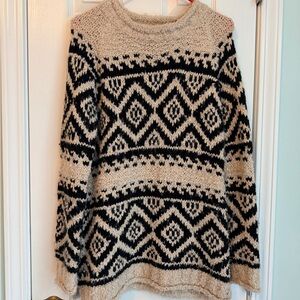 Geometric Patterned Fair Isle Sweater - Black and Cream